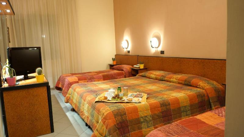 Hotel Scigliano Россано Экстерьер фото